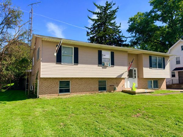 988 Mount Vernon Road, Newark, OH 43055