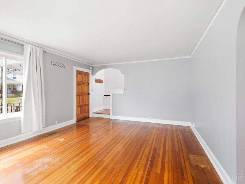 417 N E, Hamilton, OH 45013 Photo 8