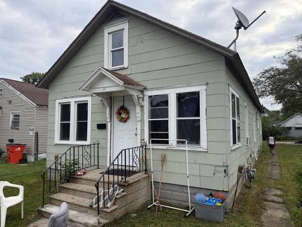 981 Pearl Street, Benton Harbor, MI 49022