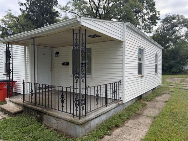1339 Jennings Avenue, Benton Harbor, MI 49022