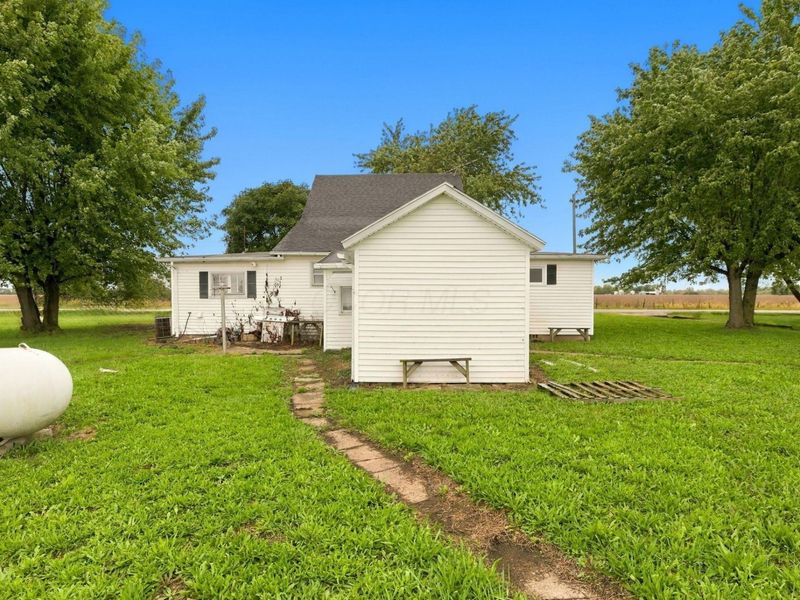 24180 State Route 207, New Holland, OH 43145 Photo 35