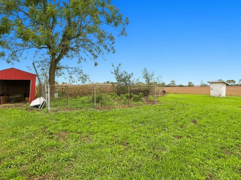 24180 State Route 207, New Holland, OH 43145 Photo 38