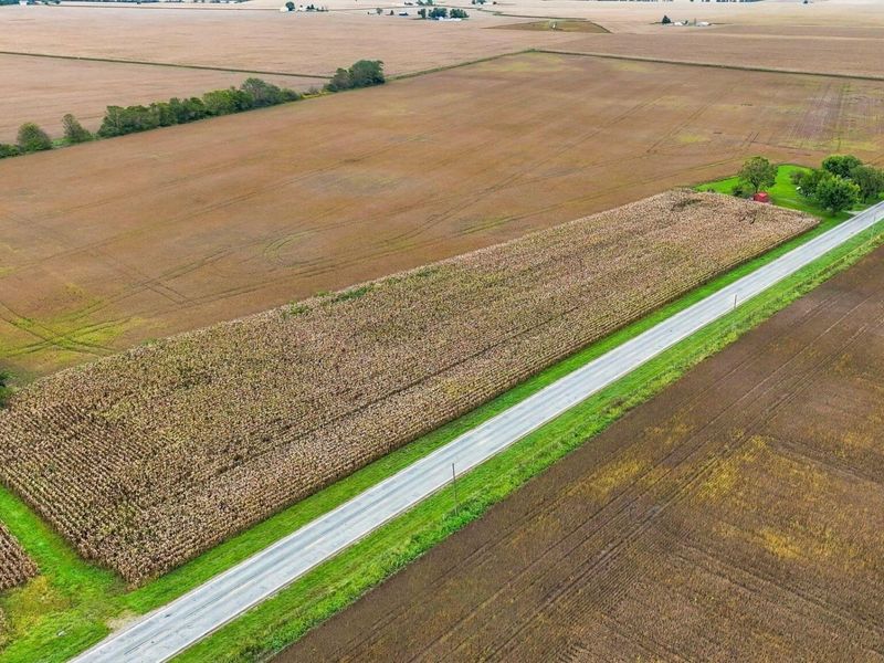 24180 State Route 207, New Holland, OH 43145 Photo 41