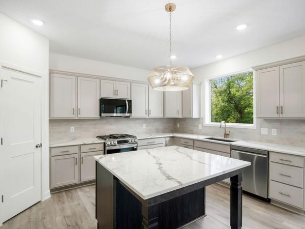 1320 136th Circle E, Rosemount, MN 55068