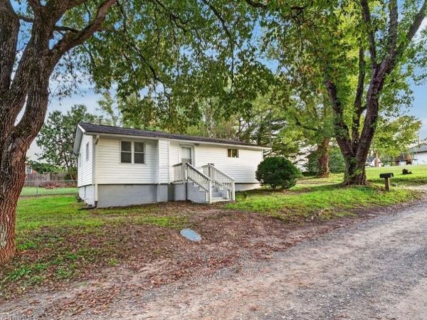 122 Galyean Road, Mount Airy, NC 27030