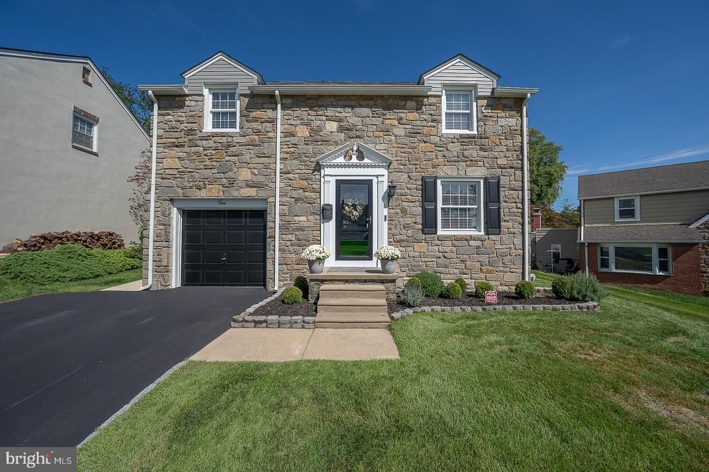 5 ALTHEA LANE , MORTON, PA 19070