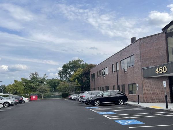 450 Lexington St, Unit 204, Newton, MA 02466