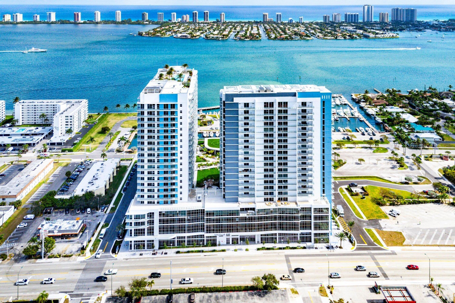 220 Lake Shore Drive, Unit 1209, Lake Park, FL 33403 Photo