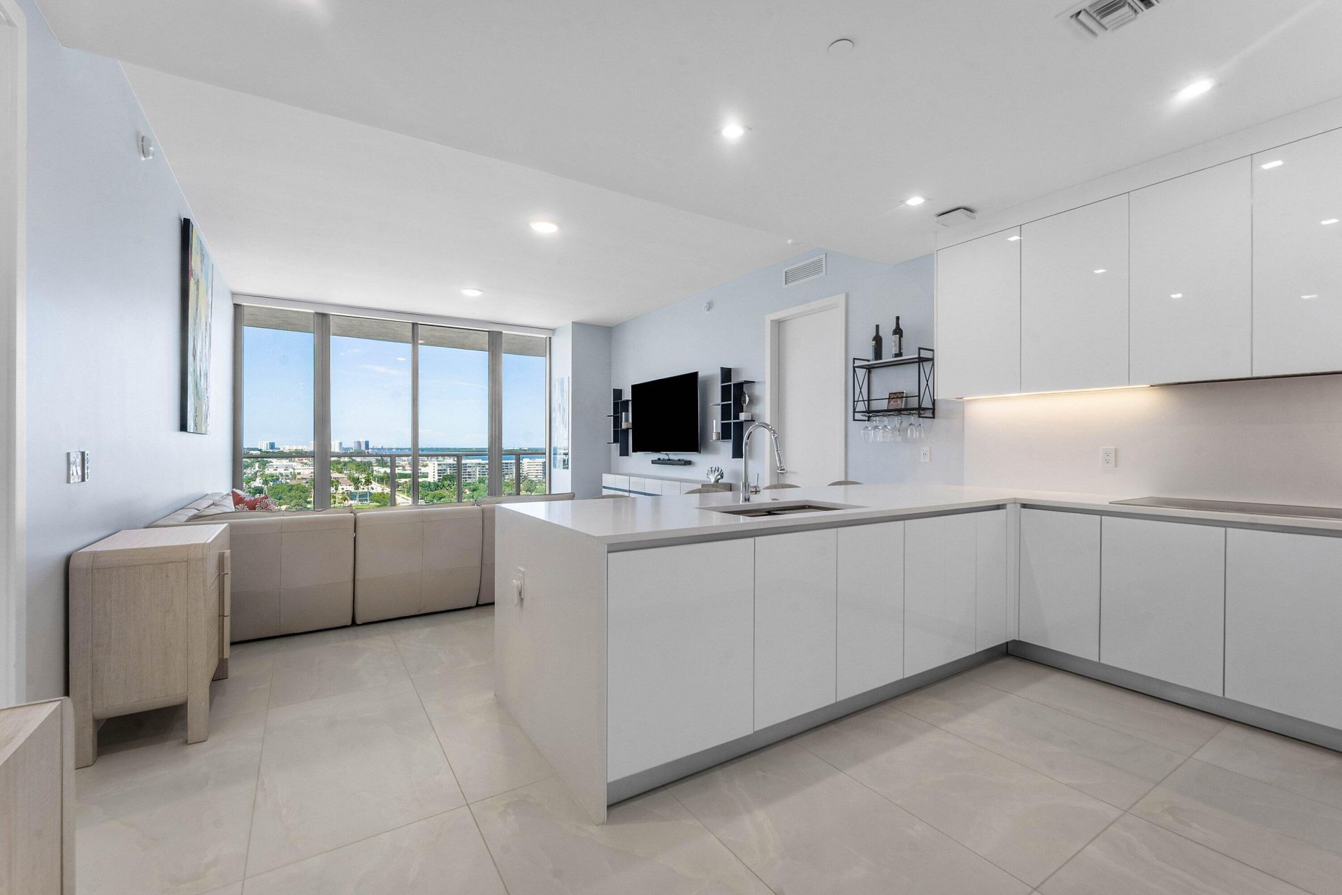 220 Lake Shore Drive, Unit 1209, Lake Park, FL 33403 Photo