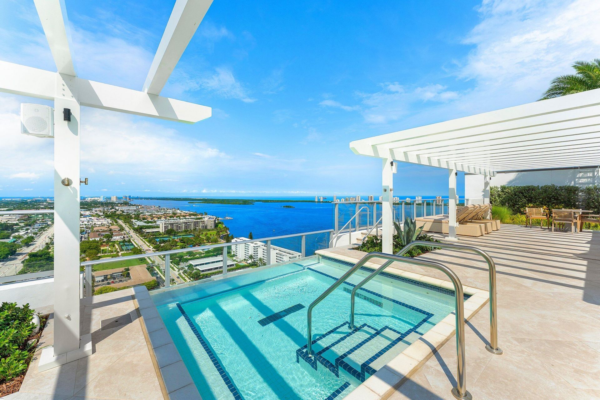 220 Lake Shore Drive, Unit 1209, Lake Park, FL 33403 Photo