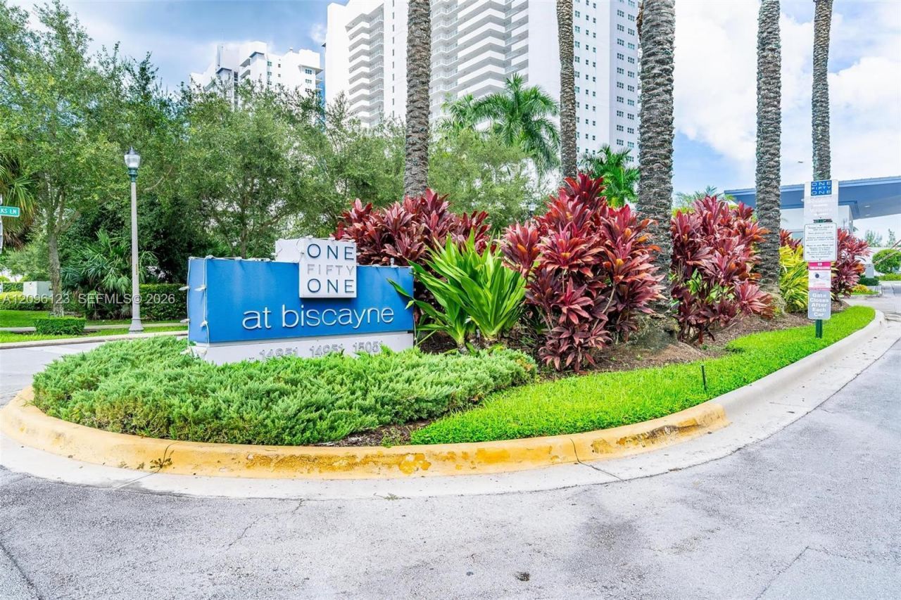 14951 Royal Oaks Ln, Unit 2008, North Miami, FL 33181 Photo