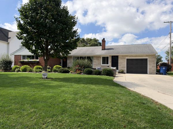 121 N Sturgeon Street, Saint Marys, OH 45885
