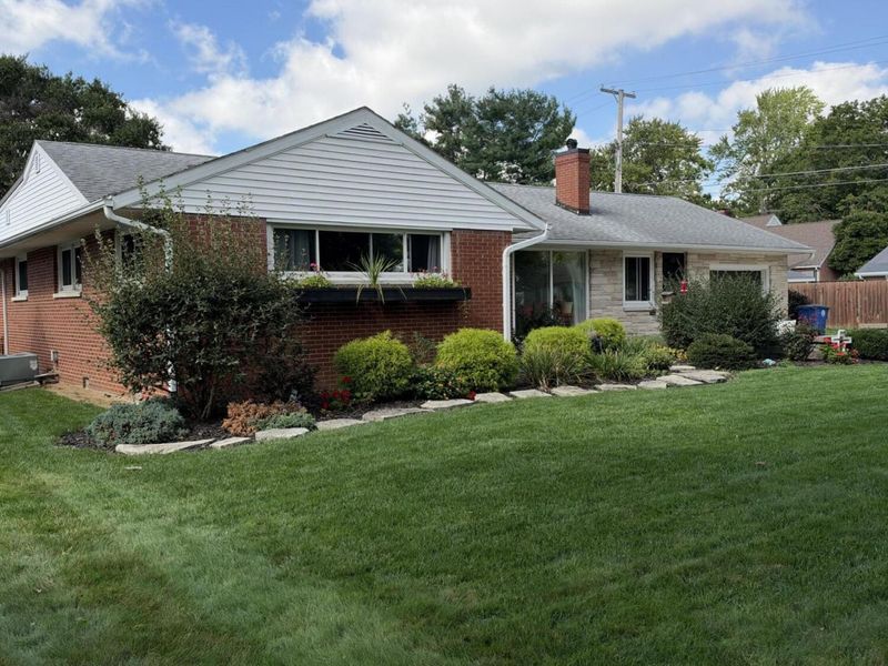 121 N Sturgeon Street, Saint Marys, OH 45885 Photo 4