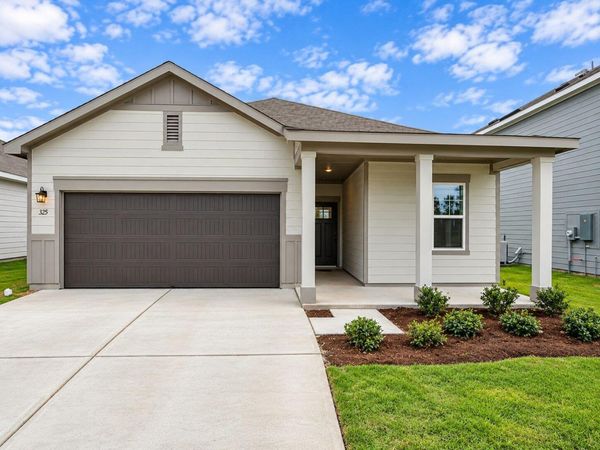 325 Sieders ST, Taylor, TX 76574