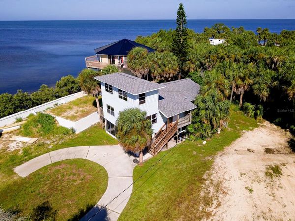 3457 CYCLONE DRIVE , WEEKI WACHEE, FL 34607