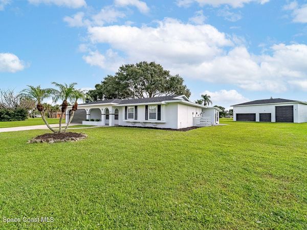 722 Apollo Circle NE , Palm Bay, FL 32905