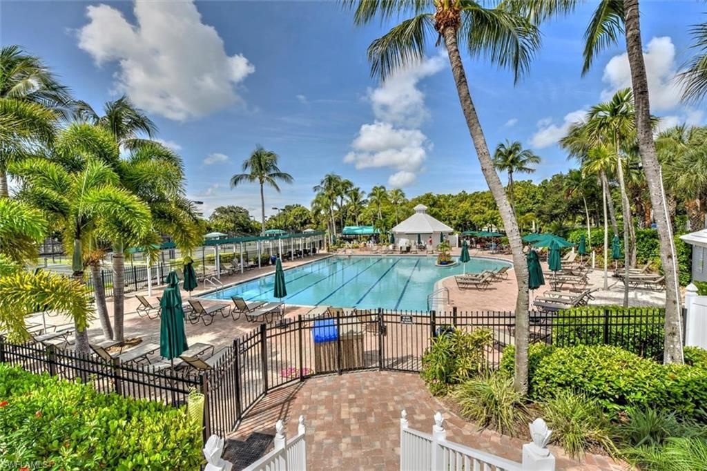 1182 Sweetwater Ln, Unit 1807, Naples, FL 34110 Photo