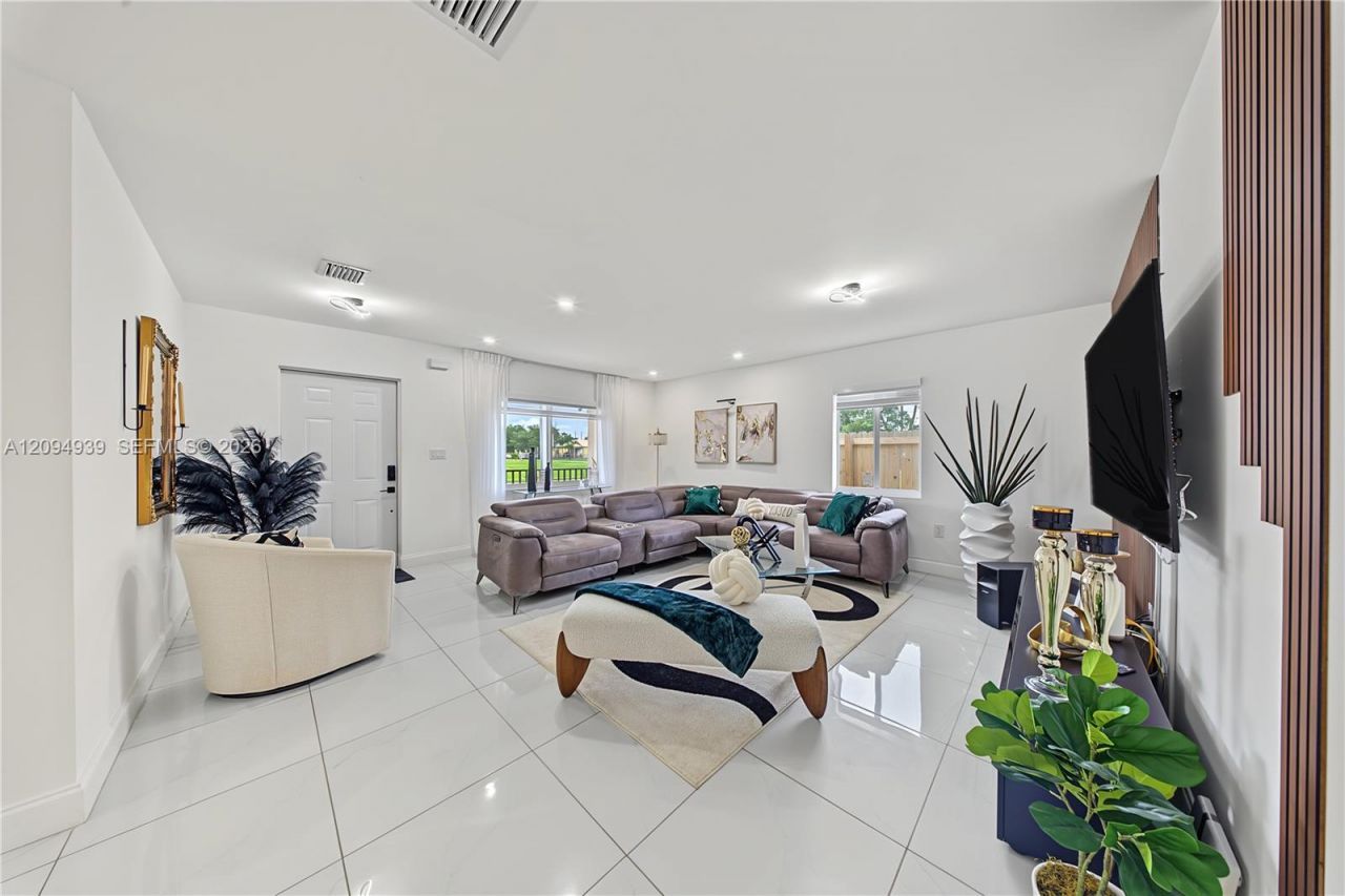 530 SW 7th Ave , Homestead, FL 33030 Photo