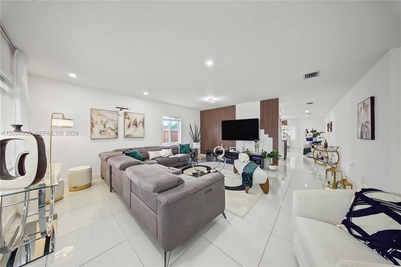 530 SW 7th Ave , Homestead, FL 33030 Photo