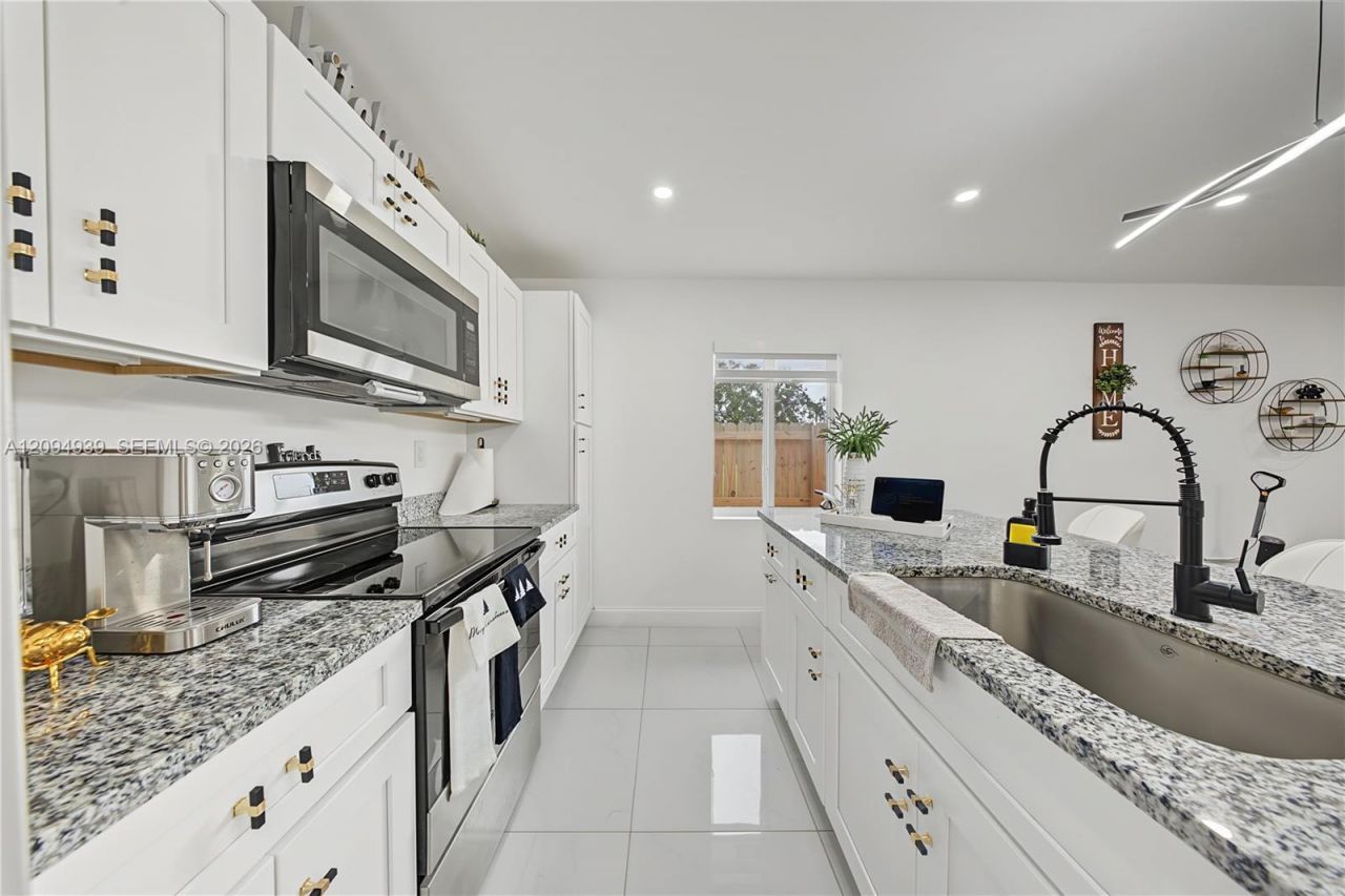 530 SW 7th Ave , Homestead, FL 33030 Photo