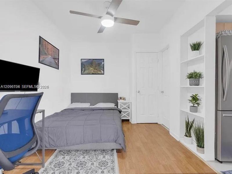 1027 Euclid Ave, Unit 12, Miami Beach, FL 33139 Photo