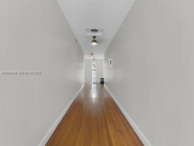 1027 Euclid Ave, Unit 12, Miami Beach, FL 33139 Photo