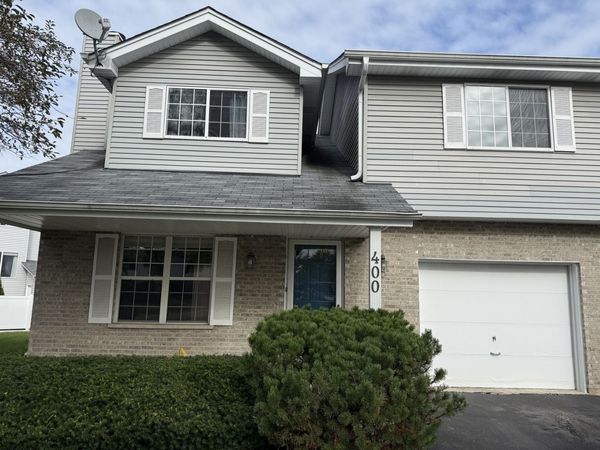 400 S Frontenac Street , Aurora, IL 60504