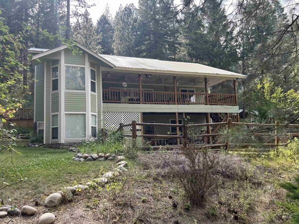 197 Scriver Woods Rd, Garden Valley, ID 83622