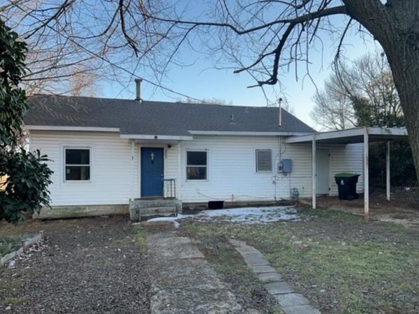 307 W Main Street , Pilot Point, TX 76258