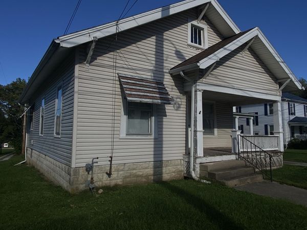 1501 Broadway , Piqua, OH 45356