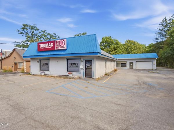 2015 Hamburg Street, Rotterdam, NY 12304