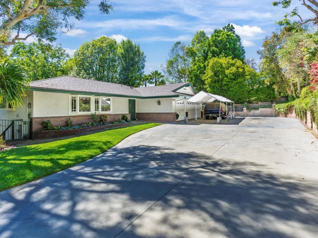 33 Empty Saddle Lane, Rolling Hills Estates, CA 90274 Main Photo