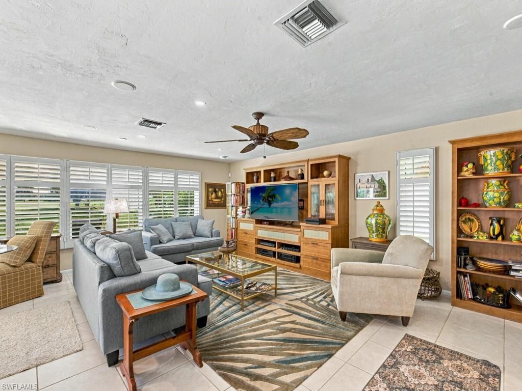394 Bay Meadows Dr , Naples, FL 34113 Photo