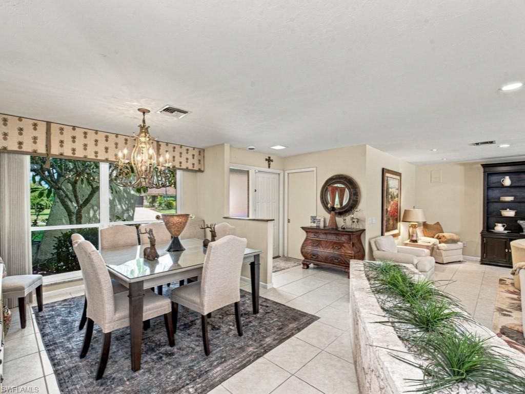 394 Bay Meadows Dr , Naples, FL 34113 Photo