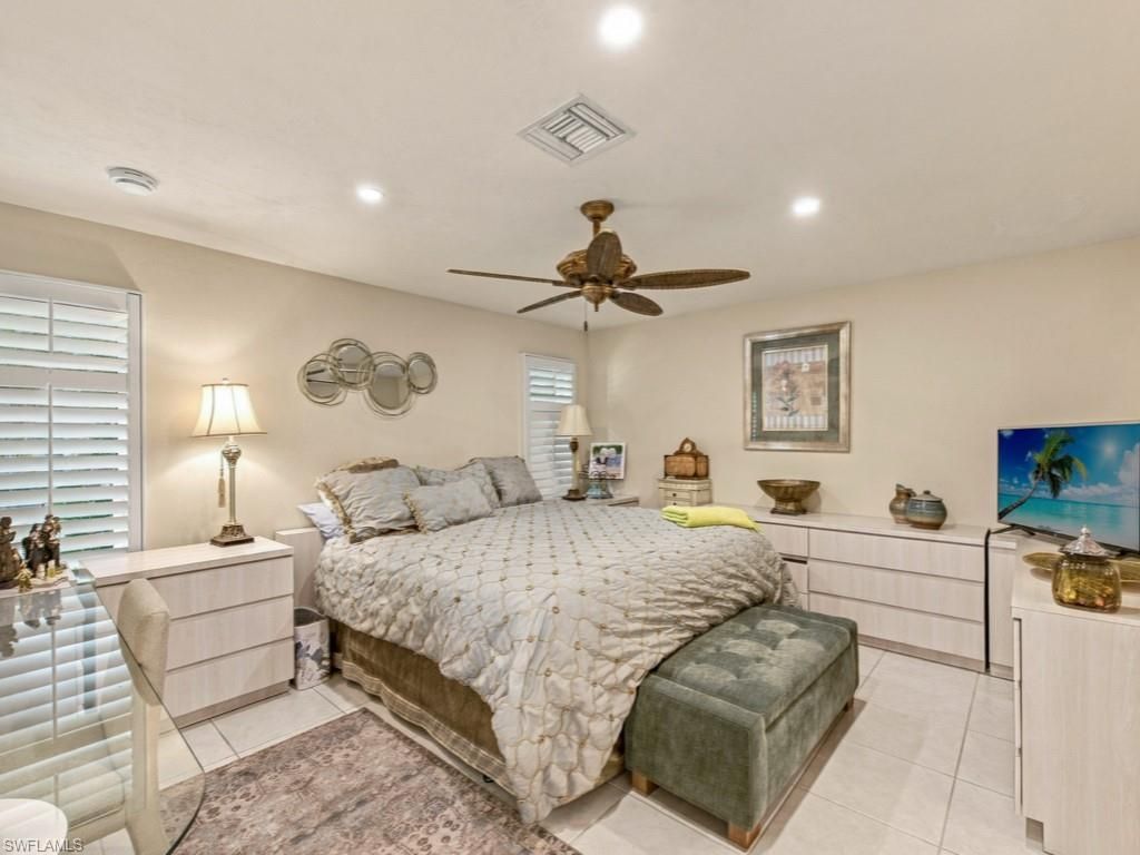 394 Bay Meadows Dr , Naples, FL 34113 Photo