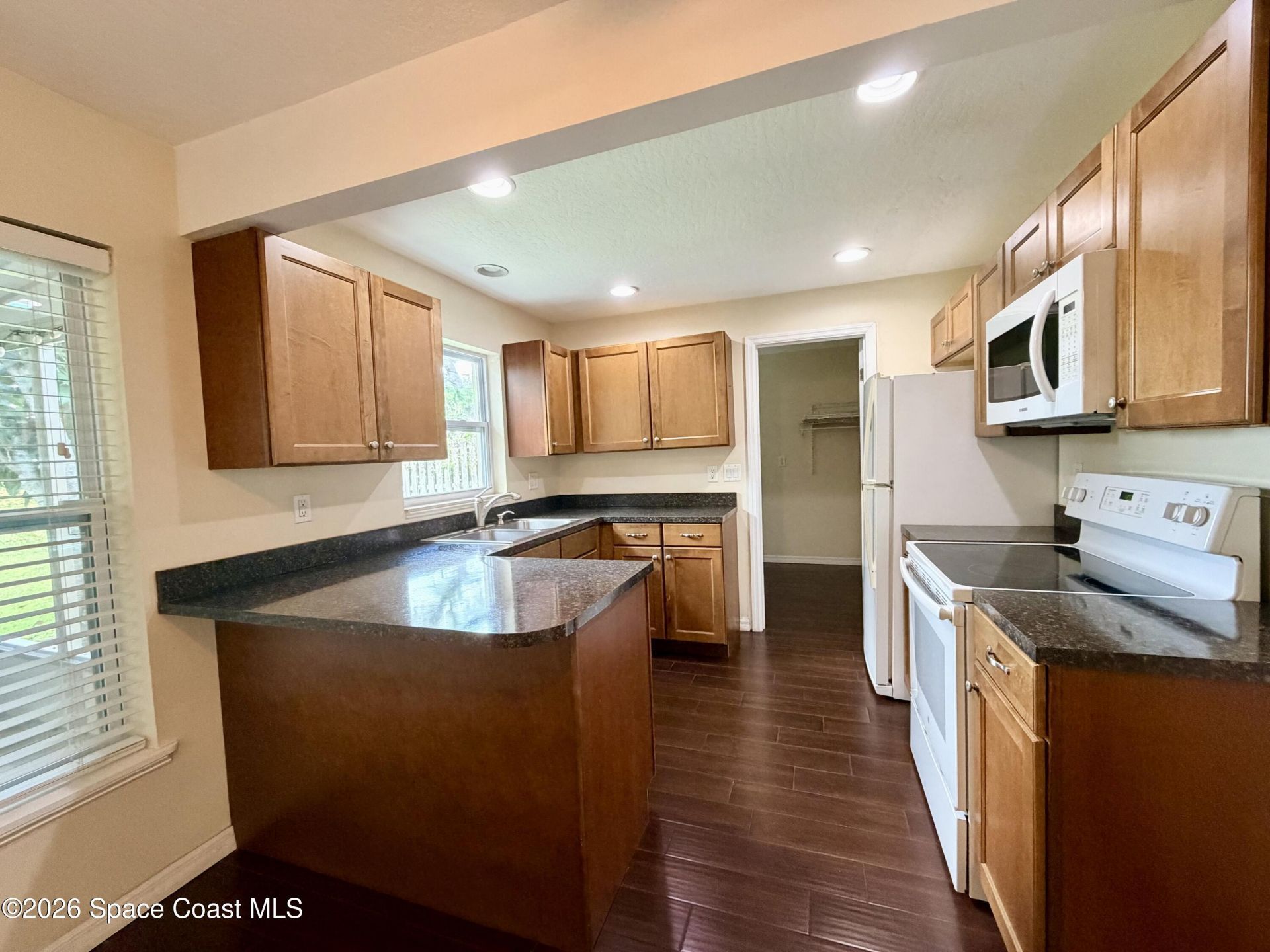 550 Comanche Avenue , Melbourne, FL 32935 Photo