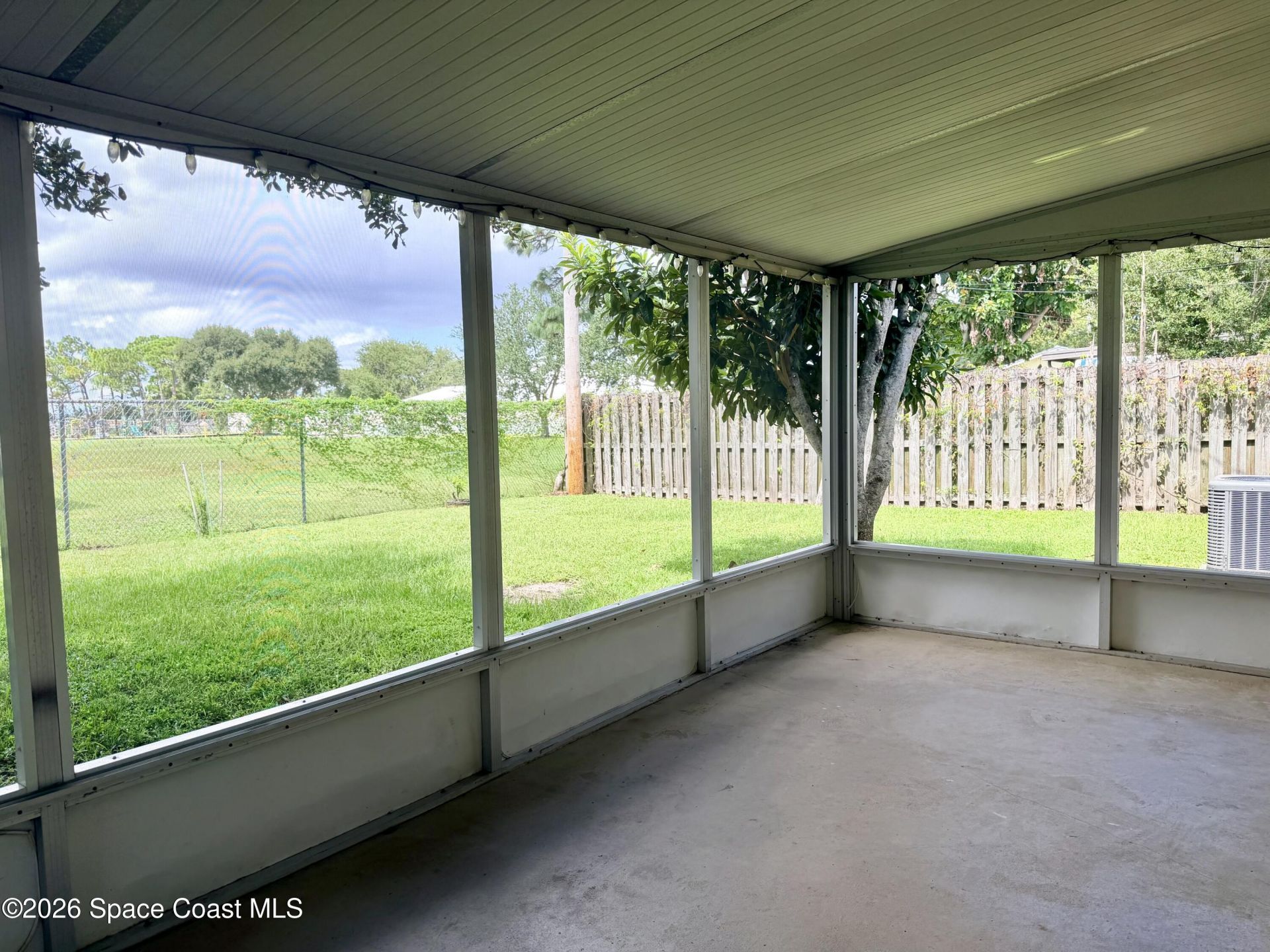 550 Comanche Avenue , Melbourne, FL 32935 Photo