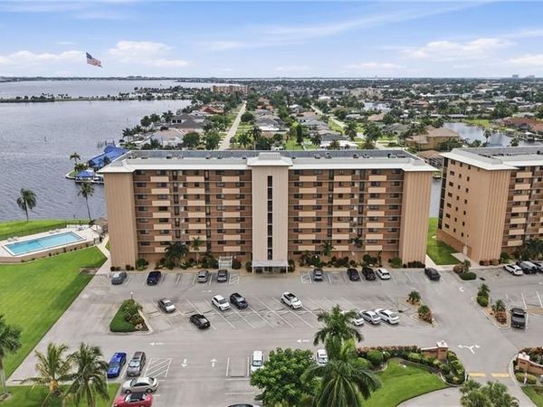 4280 SE 20th PL , Unit 808, CAPE CORAL, FL 33904
