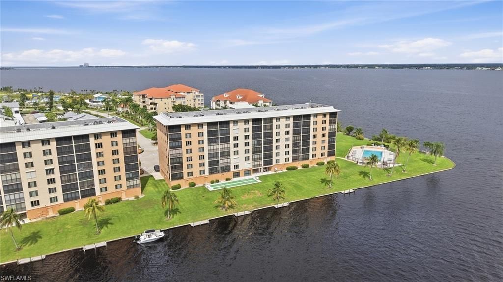 4280 SE 20th Pl , Unit 808, Cape Coral, FL 33904 Photo