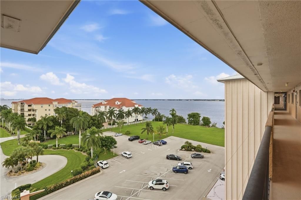 4280 SE 20th Pl , Unit 808, Cape Coral, FL 33904 Photo