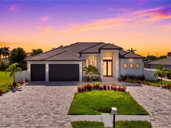 2814 Surfside BLVD , CAPE CORAL, FL 33914