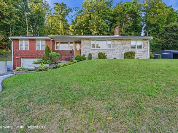 145 Linderman Avenue, Kingston, NY 12401