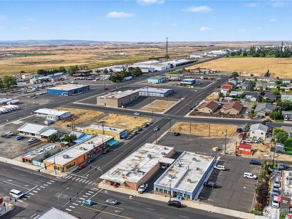 101 E Main Street , Othello, WA 99344