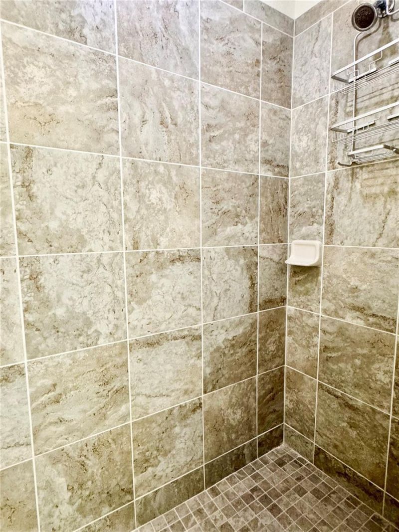 1020 Tidewater Shores Loop, Unit 304, Bradenton, FL 34208 Photo