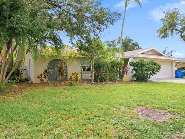 9165 136TH STREET , SEMINOLE, FL 33776