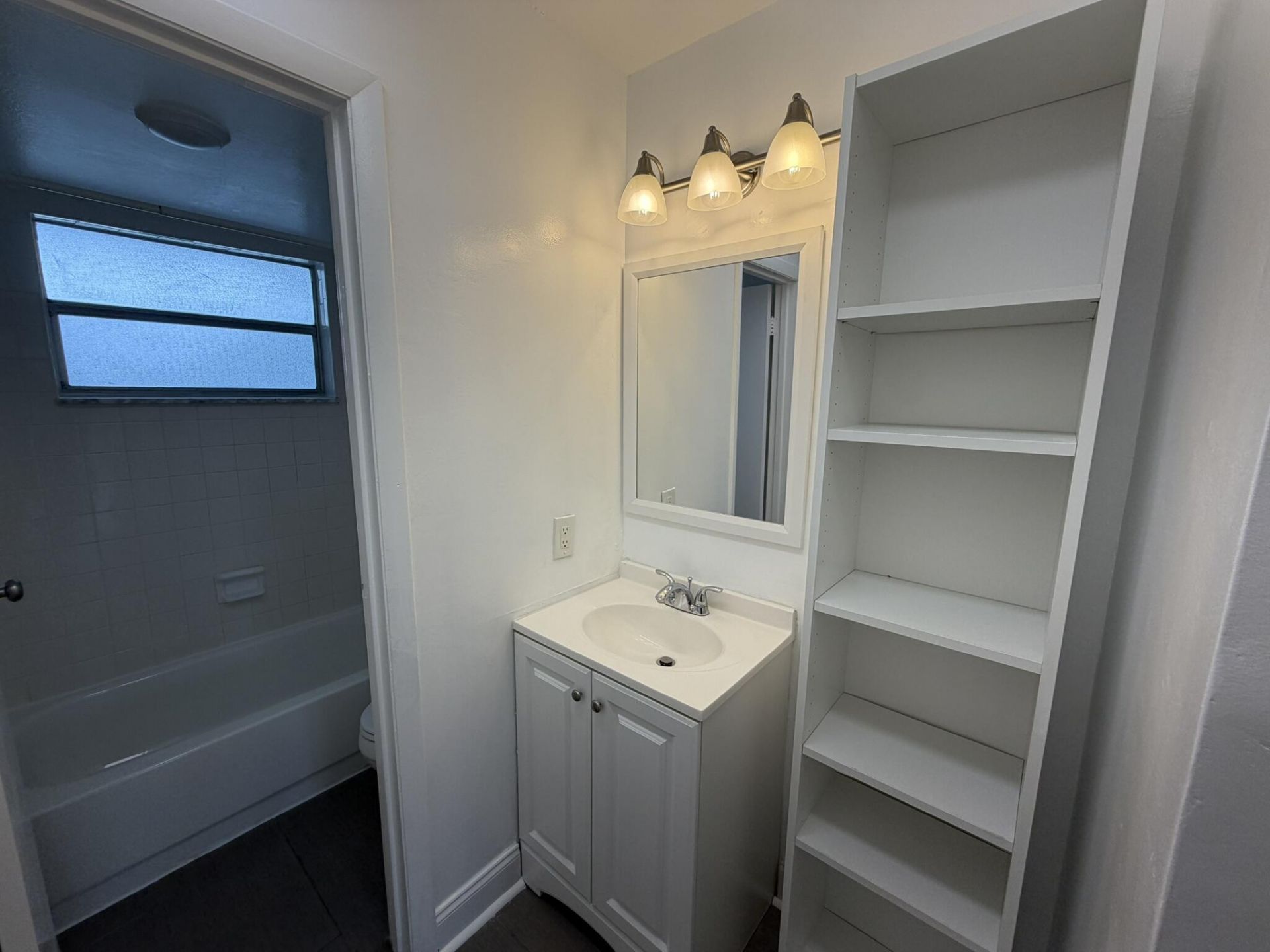 8105 NW 61st Street, Unit A306, Tamarac, FL 33321 Photo