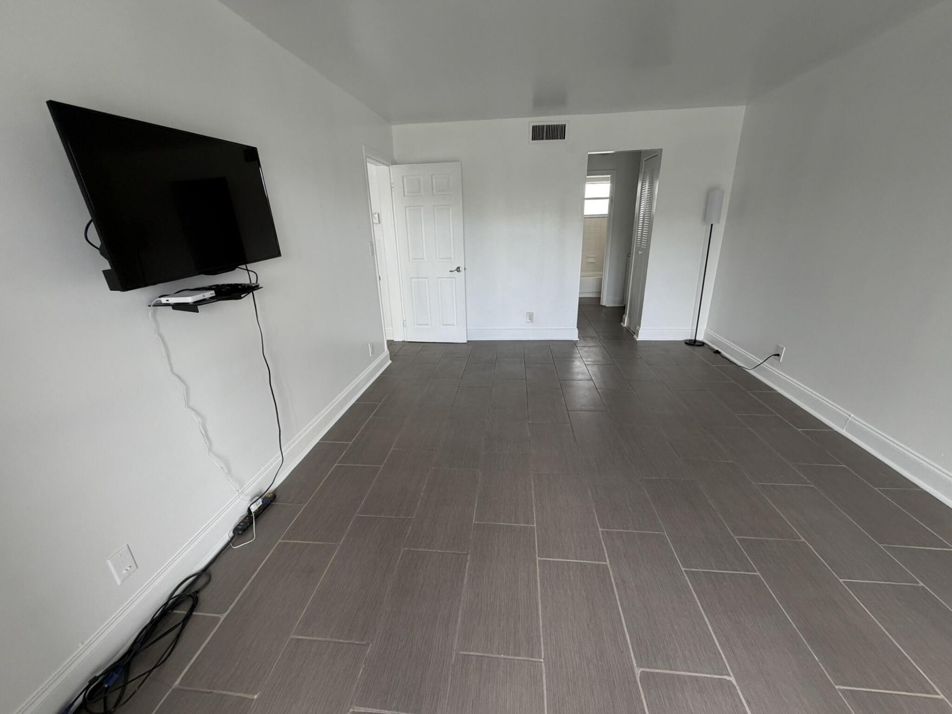 8105 NW 61st Street, Unit A306, Tamarac, FL 33321 Photo