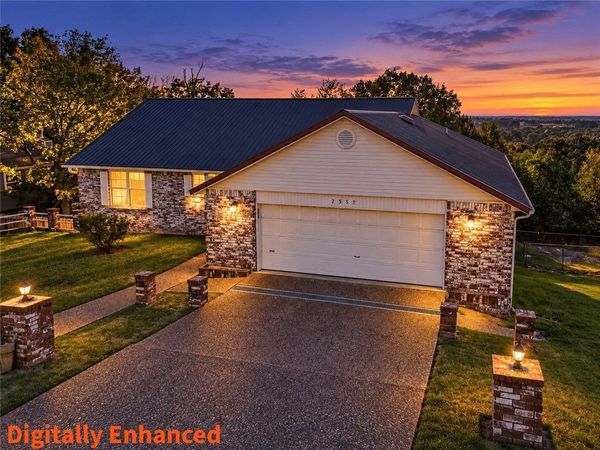 2557 N Karyn Avenue , Fayetteville, AR 72703