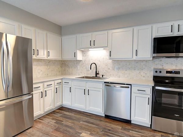 354 Chadwick Place, Fairborn, OH 45324