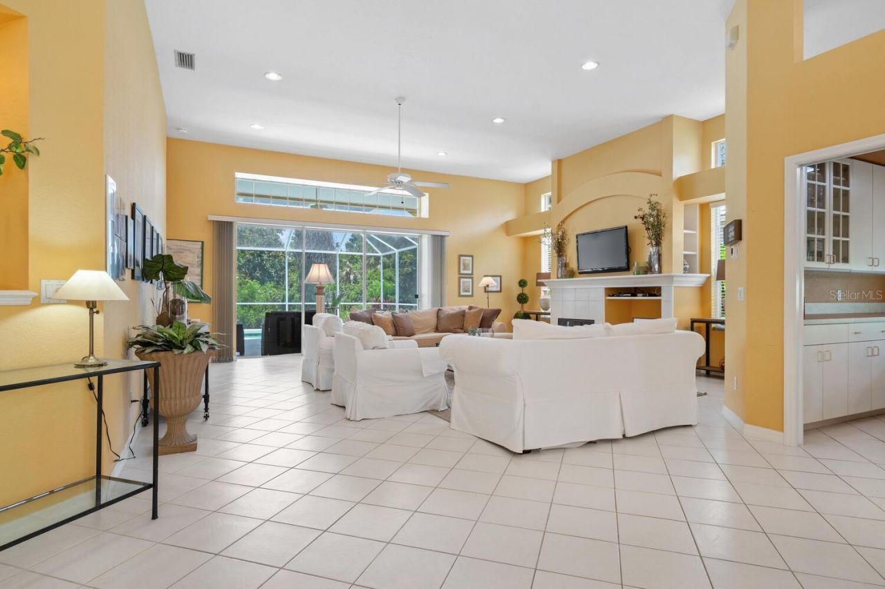 4374 Mirabella Circle, Bradenton, FL 34210 Photo